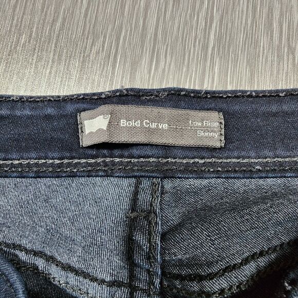 Levis Strauss Jeans Juniors 15M Bold Curve Skinny Low Rise Denim Blue Dark Wash - Picture 4 of 14
